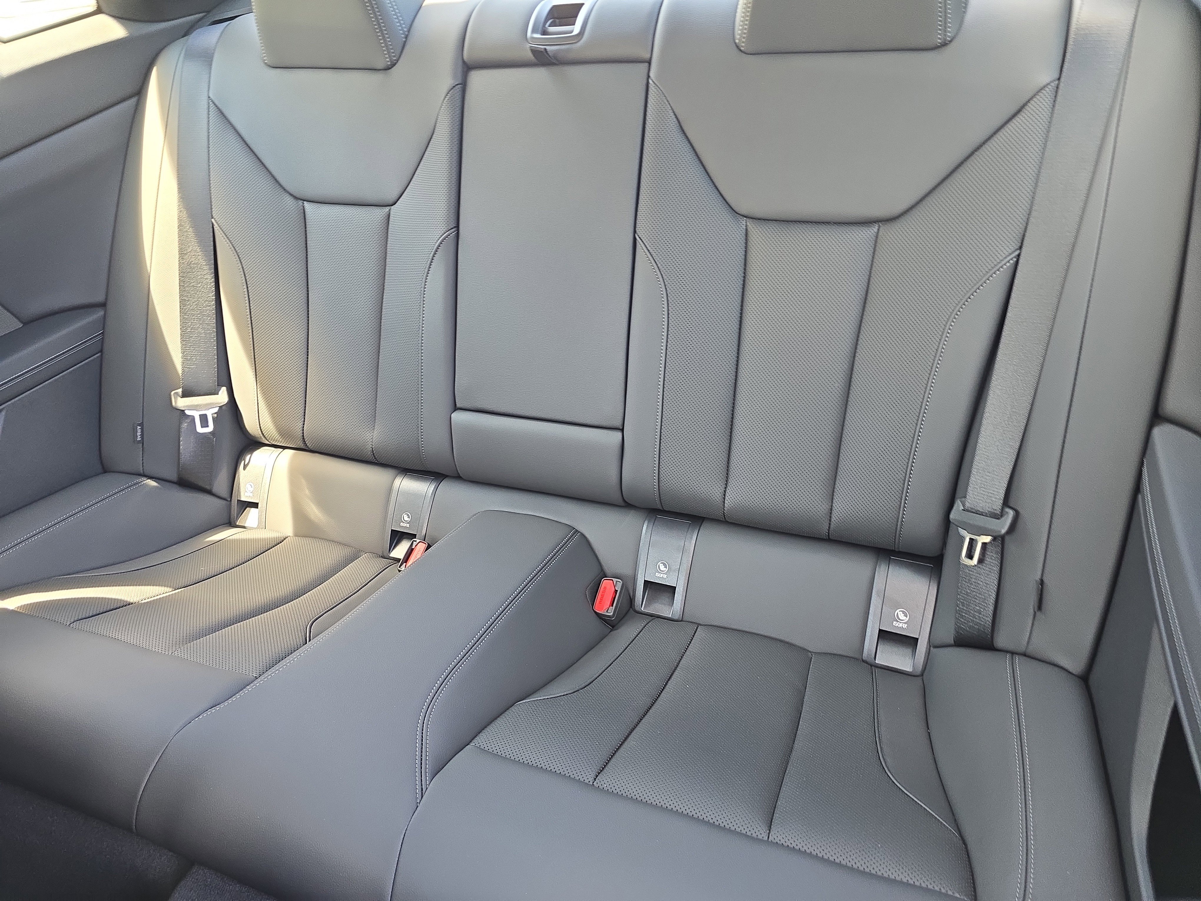 2026 BMW 4 Series M440i - Photo 19