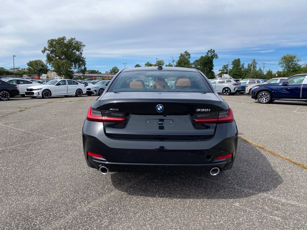 New 2026 Black Sapphire Metallic BMW 330i NA xDrive image 3