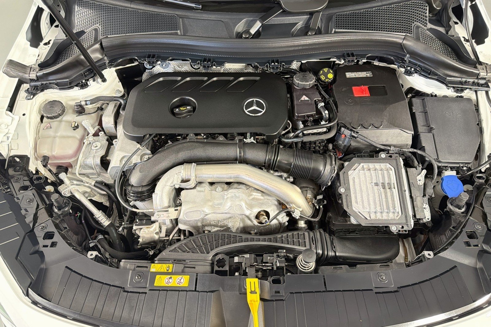 Certified Used 2026 Polar White Mercedes-Benz 250 image 12