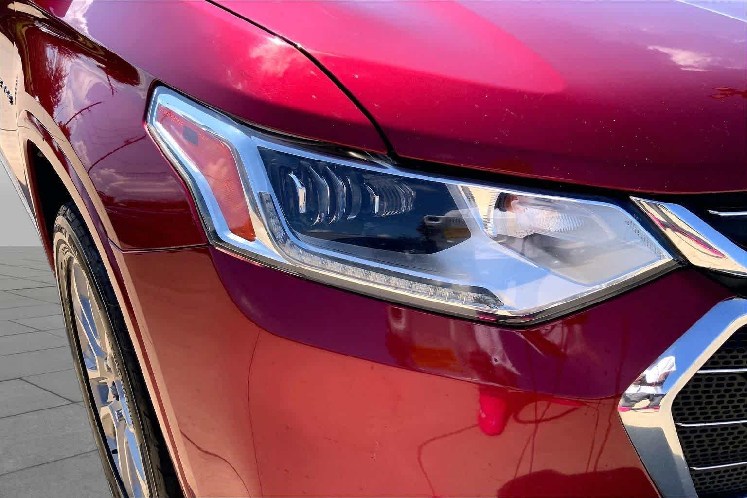 Used 2019 Cajun Red Tintcoat Chevrolet Premier image 27