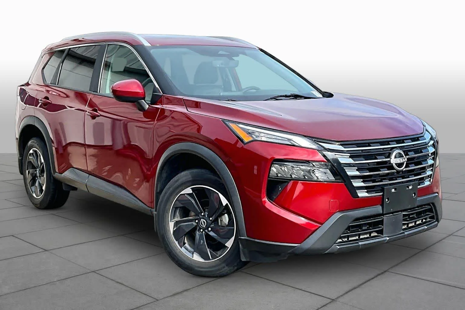 Used 2024 Scarlet Ember Tintcoat Nissan SV image 3