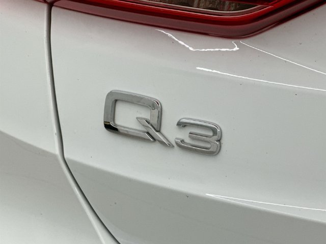 2025 Audi Q3 S Line Premium - Photo 38