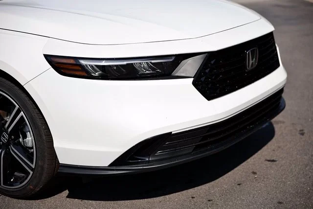 New 2026 Platinum White Pearl Honda SE image 18