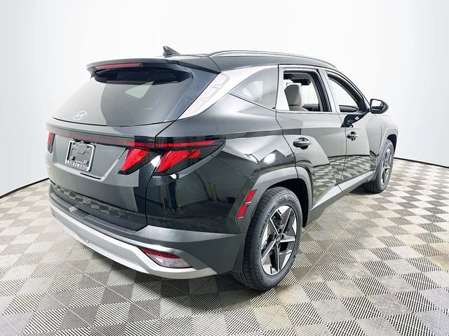 New 2026 Hyundai TUCSON SEL