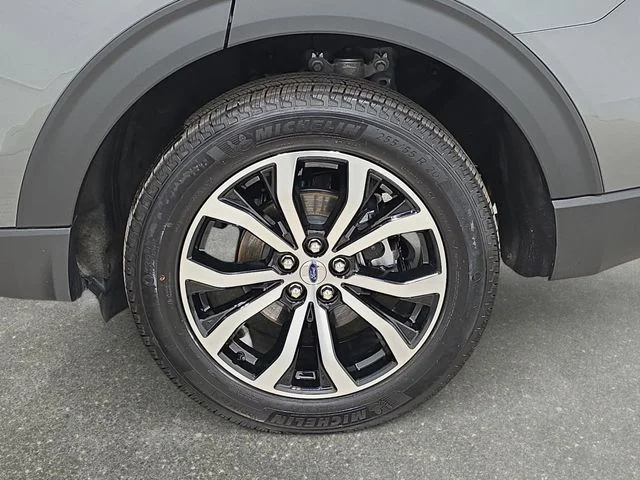 Used 2026 Carbonized Gray Metallic Ford ST-Line image 32