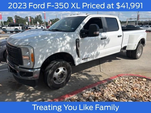 2023 Ford F-350 XL 4x4 Crew Cab 8' Box DRW's photo