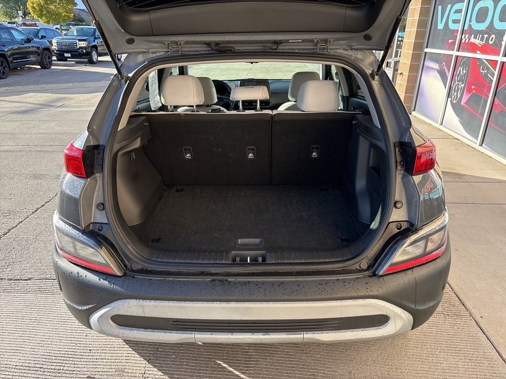 2023 Hyundai Kona SEL photo 4
