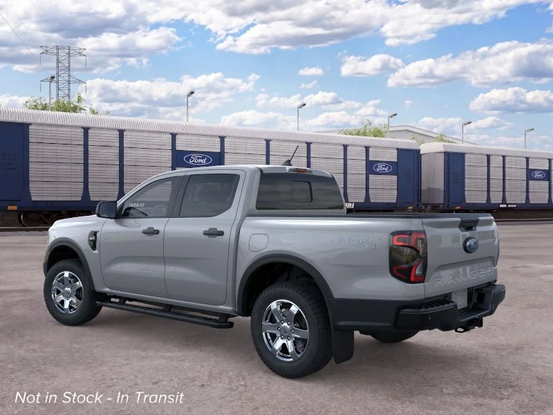 New 2026 Avalanche Ford XLT image 4