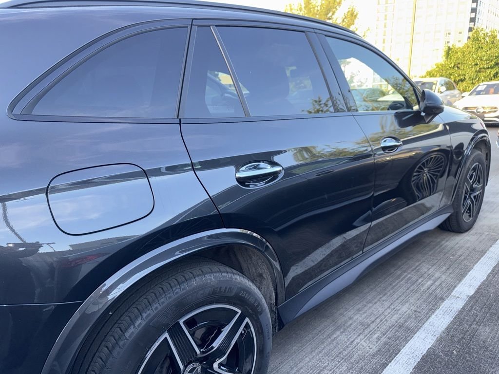 Used 2026 Graphite Gray Metallic Mercedes-Benz GLC 300 image 3