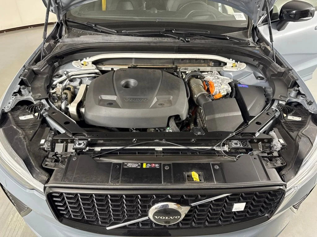 Used 2022 Gray Volvo T8 Polestar image 47