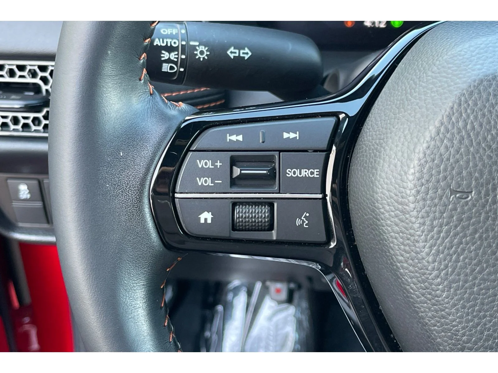 Used 2025 Milano Red Honda Sport image 34