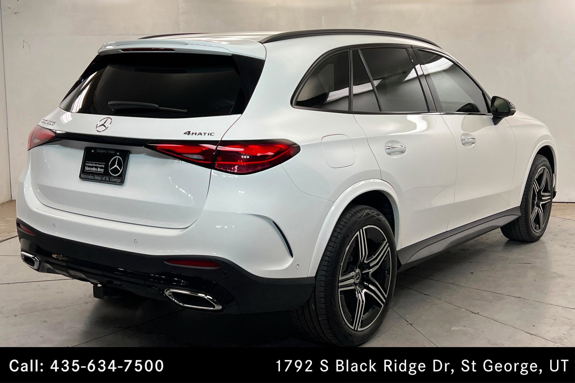 Certified Used 2026 Polar White Mercedes-Benz GLC 300 image 6