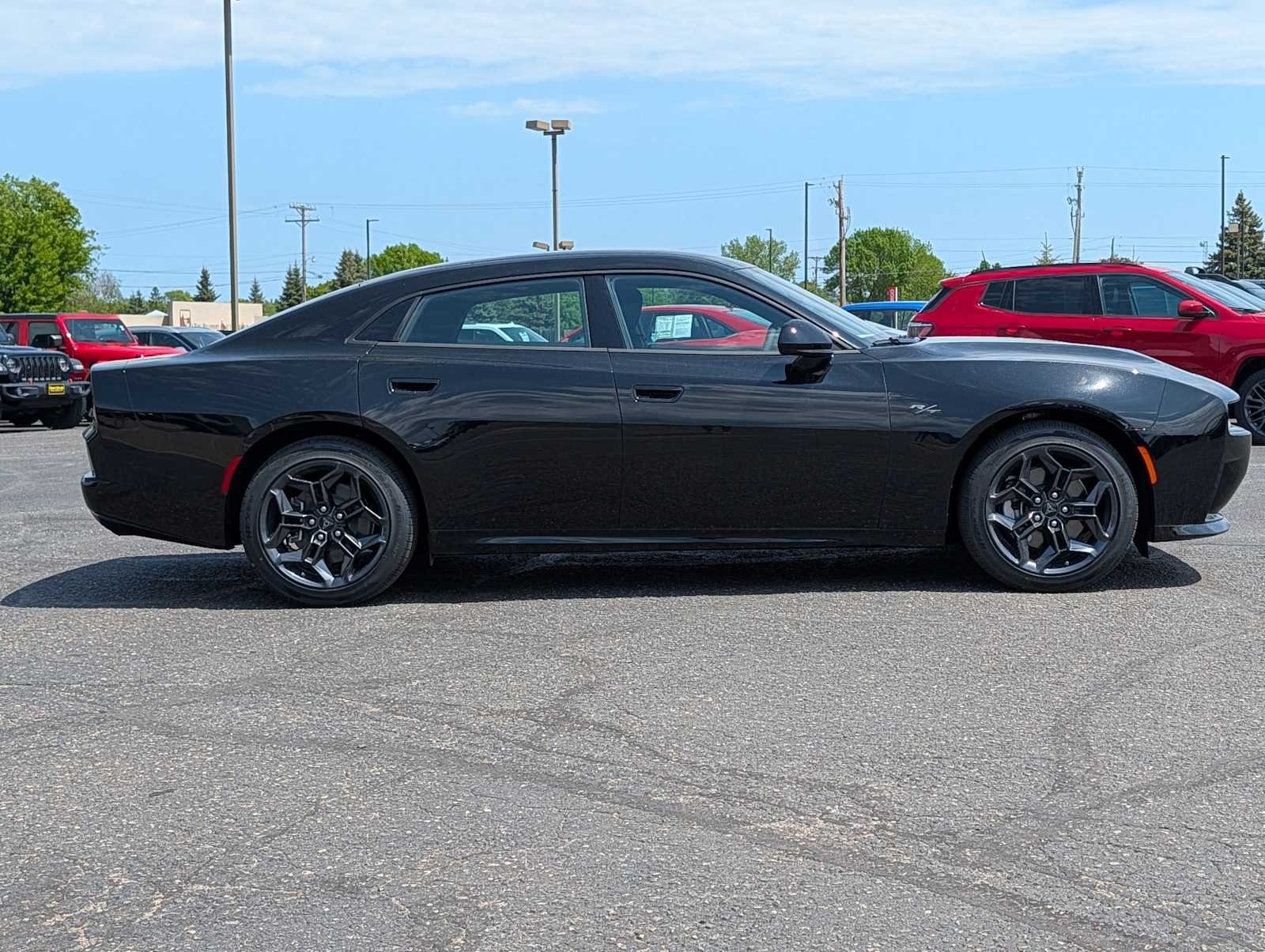 New 2026 Diamond Black Crystal Pearlcoat Dodge R/T image 8