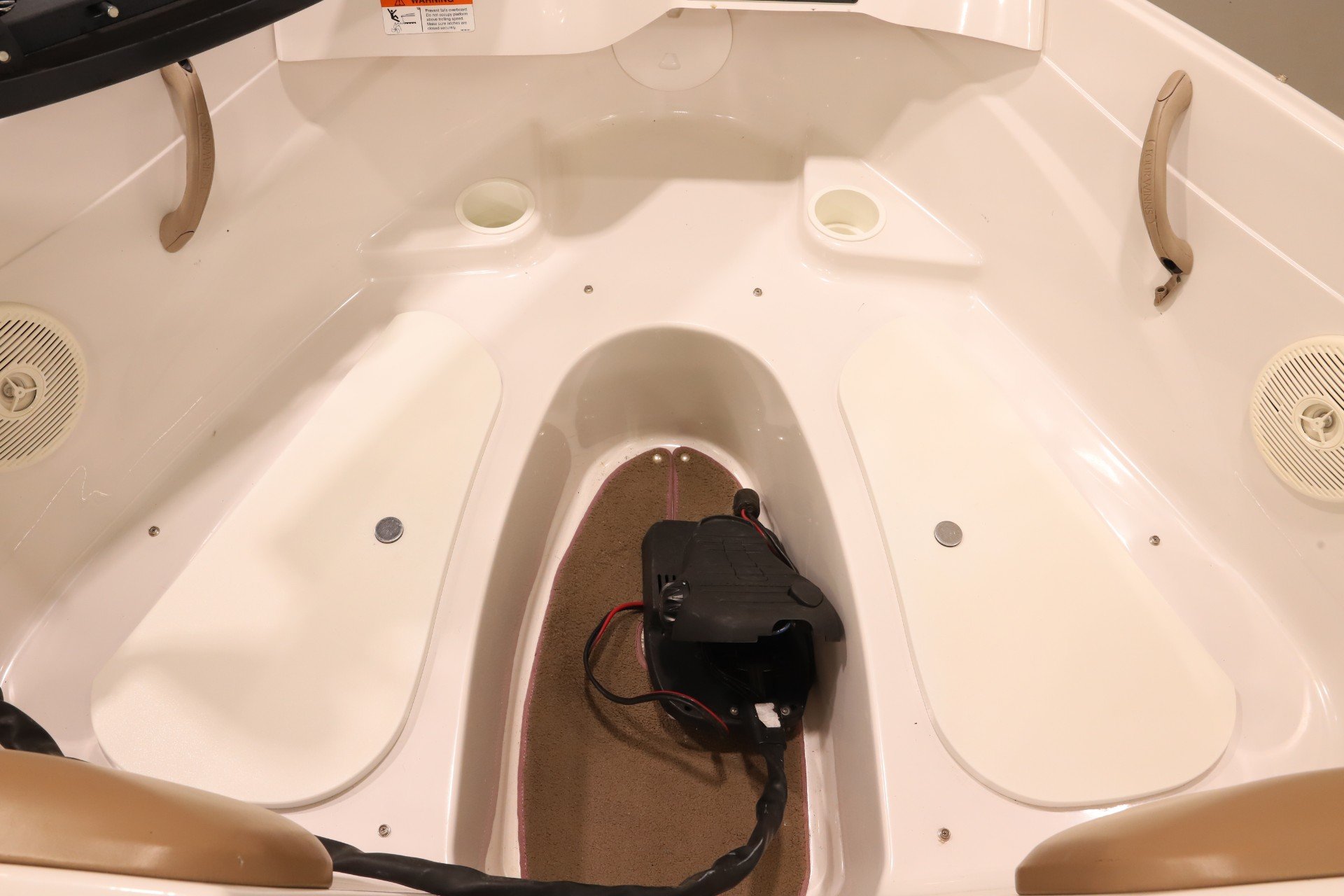 Used 2008  FOUR WINNS  image 33