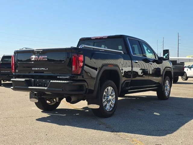 Used 2023 Black GMC Denali image 5
