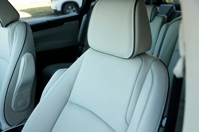 2026 Honda Odyssey Touring - Photo 28