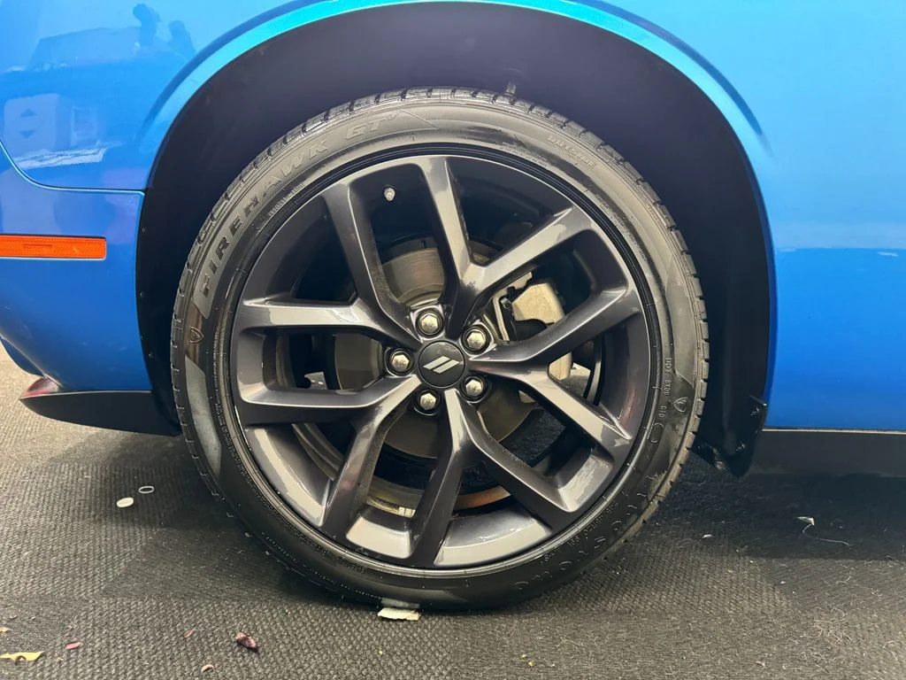 Used 2023 Blue Dodge SXT image 12