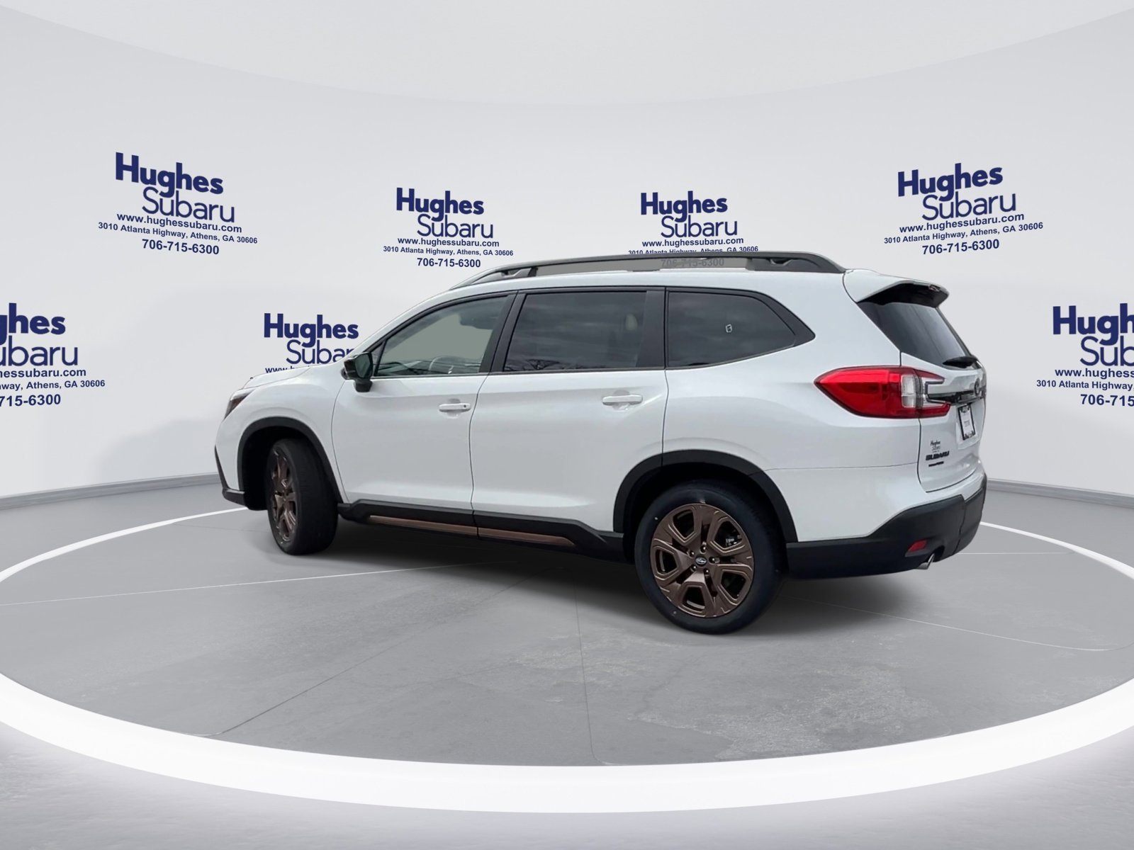 New 2026 CRYSTAL WHITE PEARL Subaru Limited Bronze Edition 7-Passenger image 8