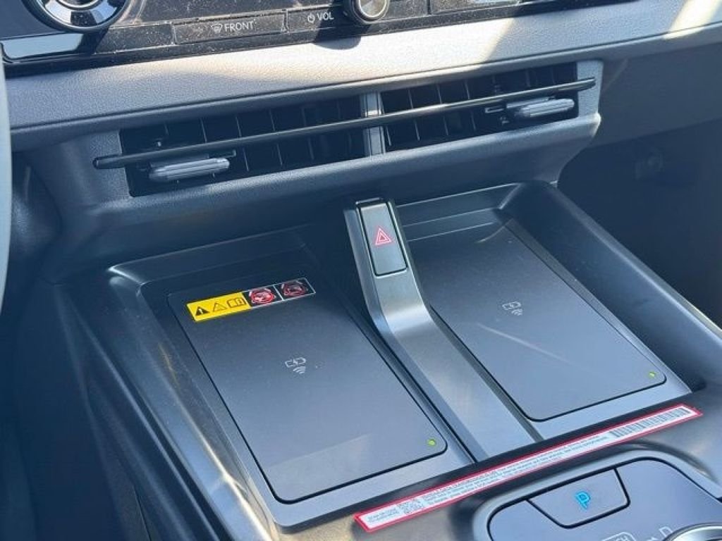 New 2026 SMOKED CARBON Subaru Premium image 23