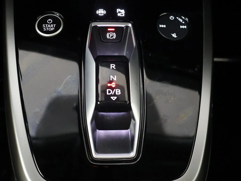 Used 2024 Blue Audi Premium Plus image 55