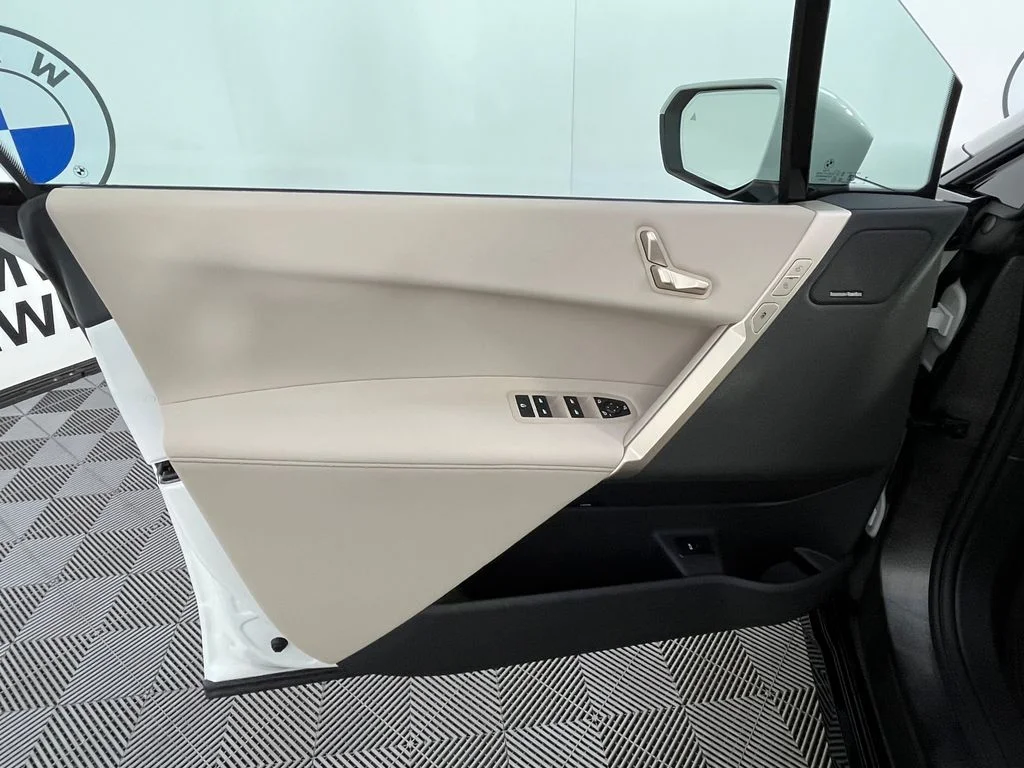 Certified Used 2024 White BMW xDrive50 image 26