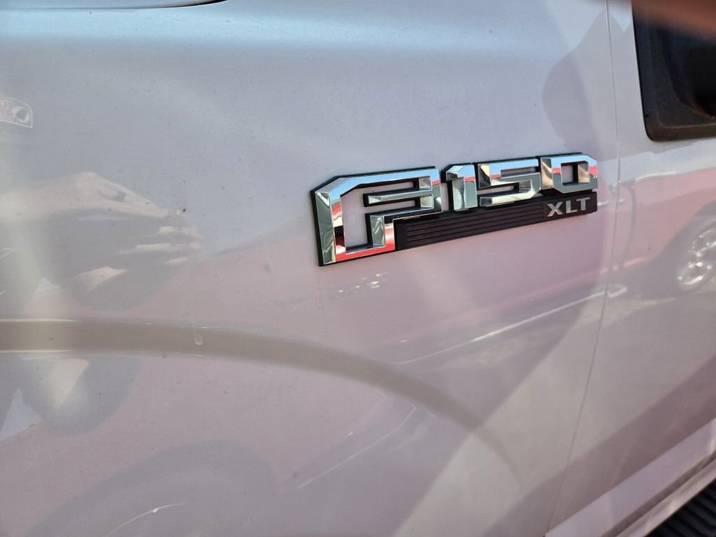 Used 2020 White Ford XLT image 9