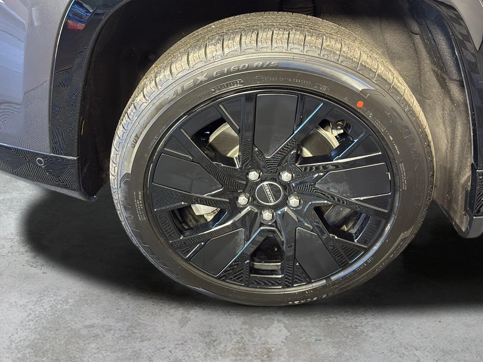 Used 2024 Baltic Gray Metallic Clearcoat Jeep Launch Edition image 13