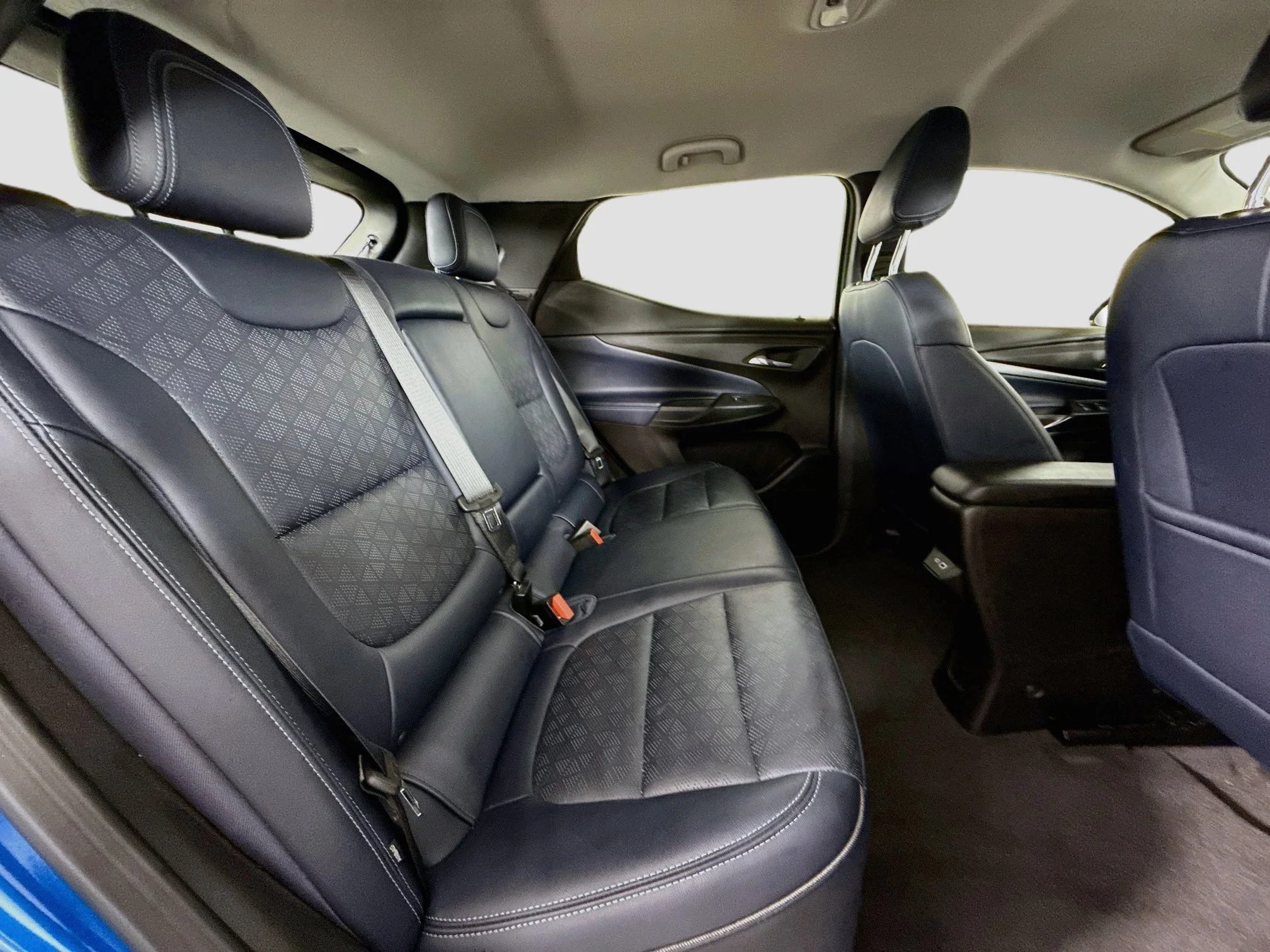 Used 2022 BRIGHT BLUE METALLIC Chevrolet LT image 27