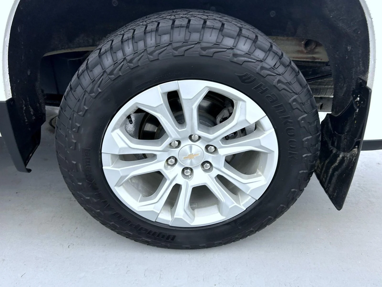 Used 2023 White Chevrolet LTZ image 23