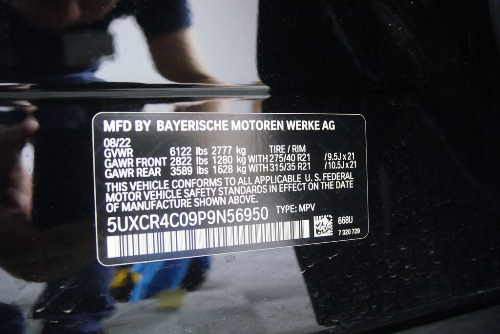Used 2023 Jet Black BMW sDrive40i image 28