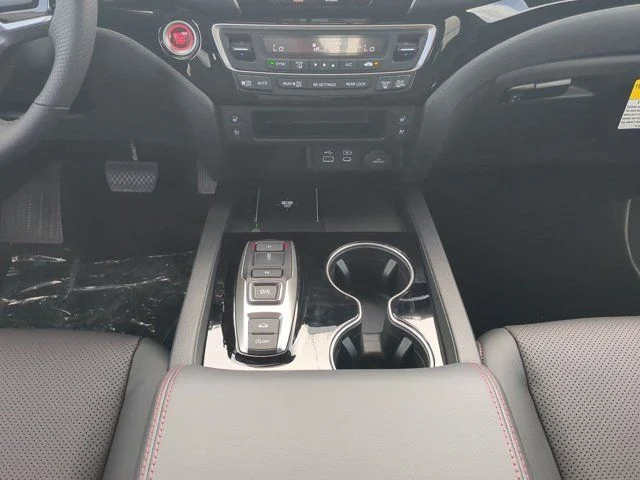 New 2026 Sonic Gray Pearl Honda Black Edition image 17
