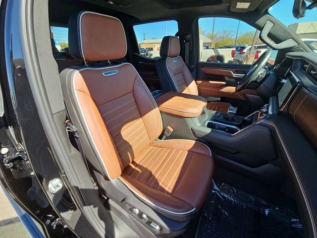 Used 2024 Onyx Black GMC Denali Ultimate image 17