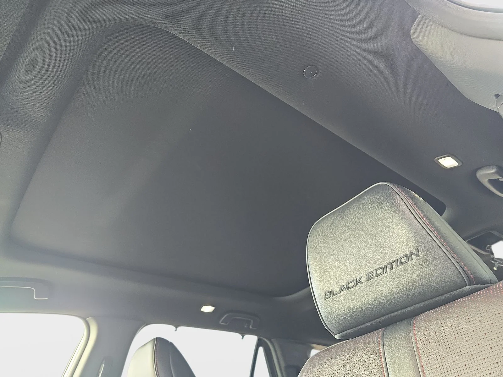 2025 Honda Pilot Black Edition - Photo 32