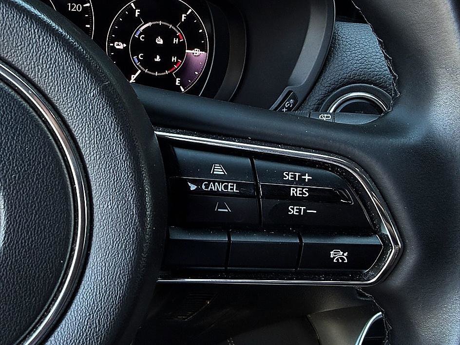 Used 2024 Platinum Quartz Mazda Preferred image 19