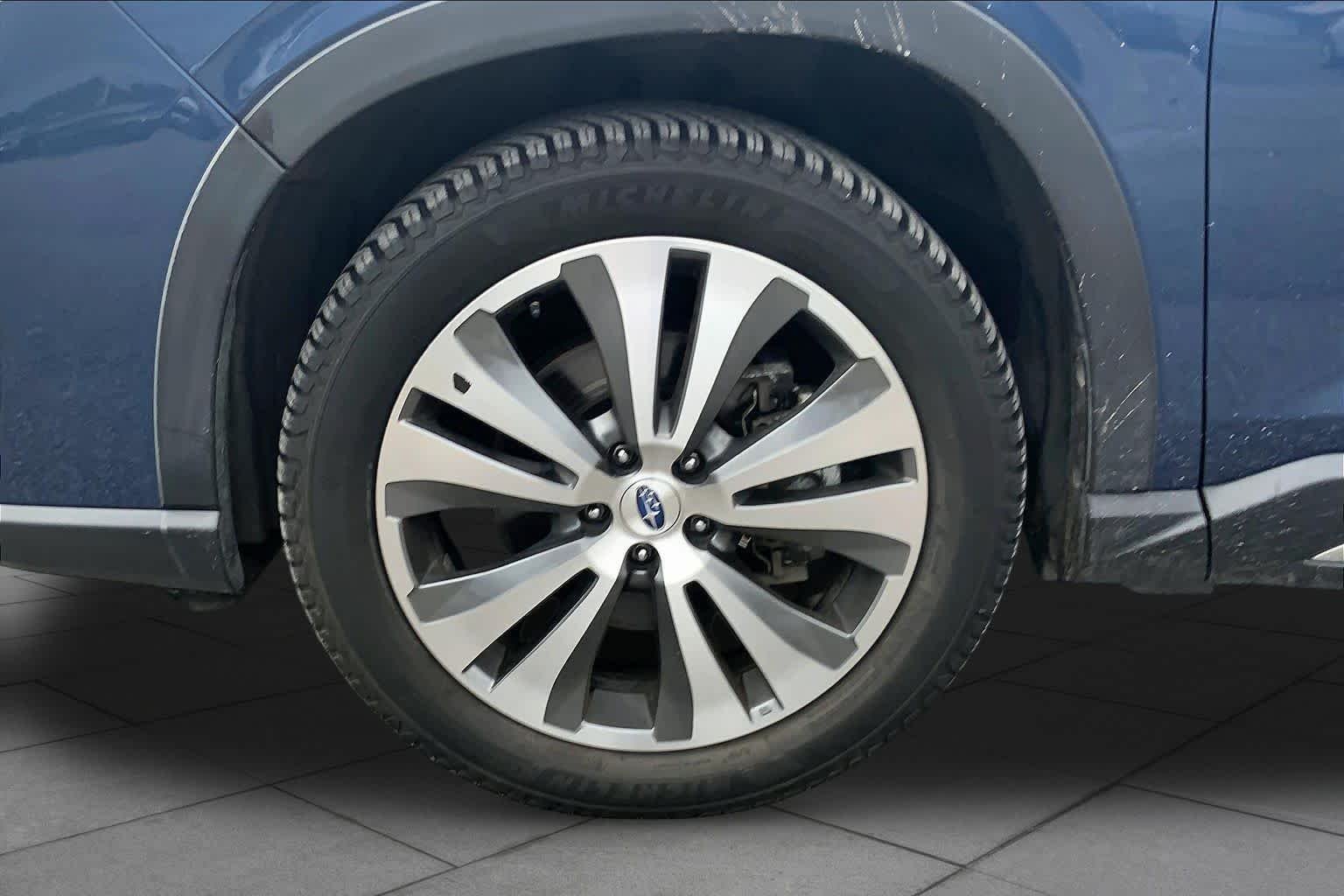 Certified Used 2019 Abyss Blue Pearl Subaru Limited image 11