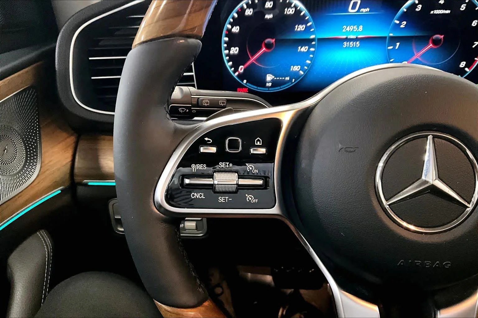 Certified Used 2023 Polar White Mercedes-Benz GLE 450 image 24