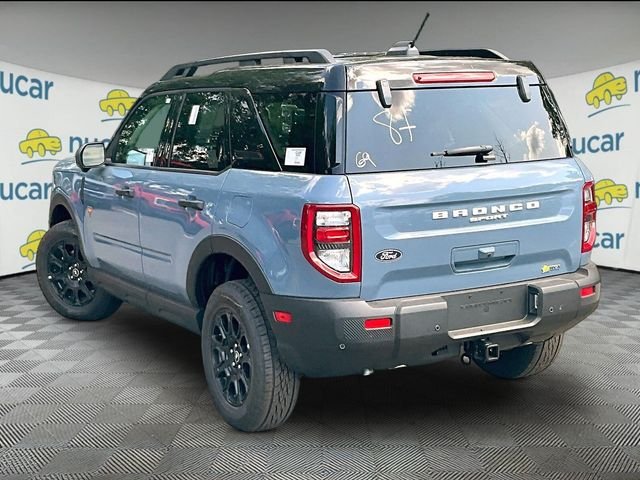 New 2026 Azure Gray Metallic Tri-Coat Ford Badlands image 19