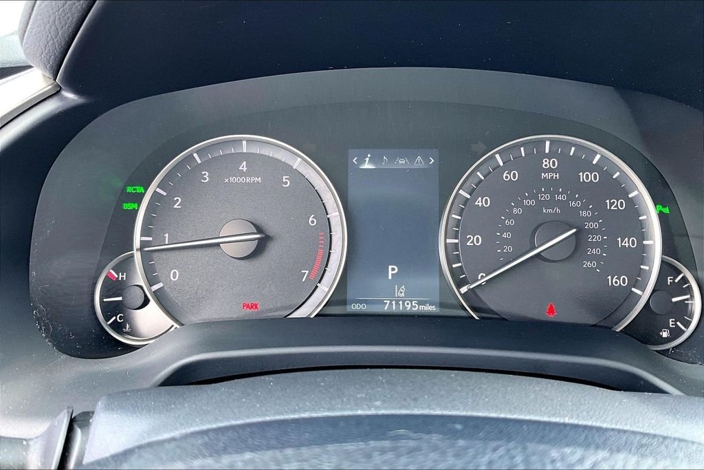 Used 2019 White Lexus 350 image 12