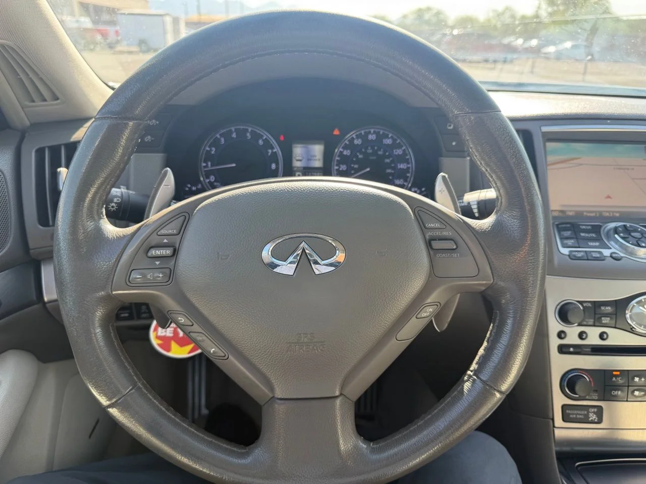 Used 2012 Moonlight White INFINITI X image 16