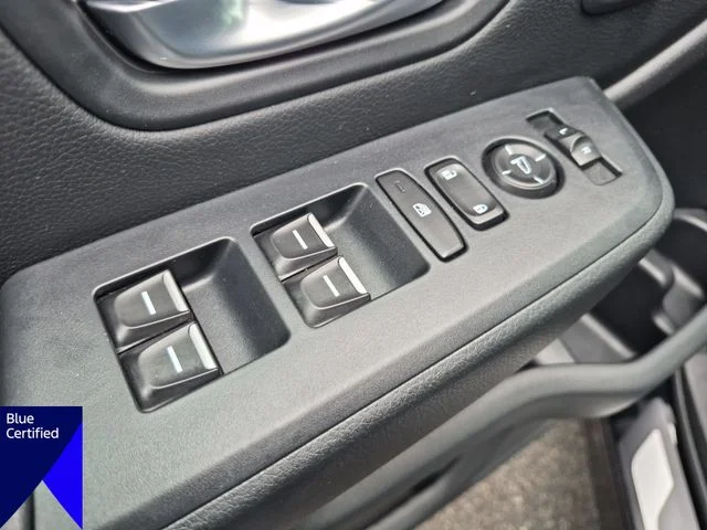 Used 2025  Honda EX-L image 13