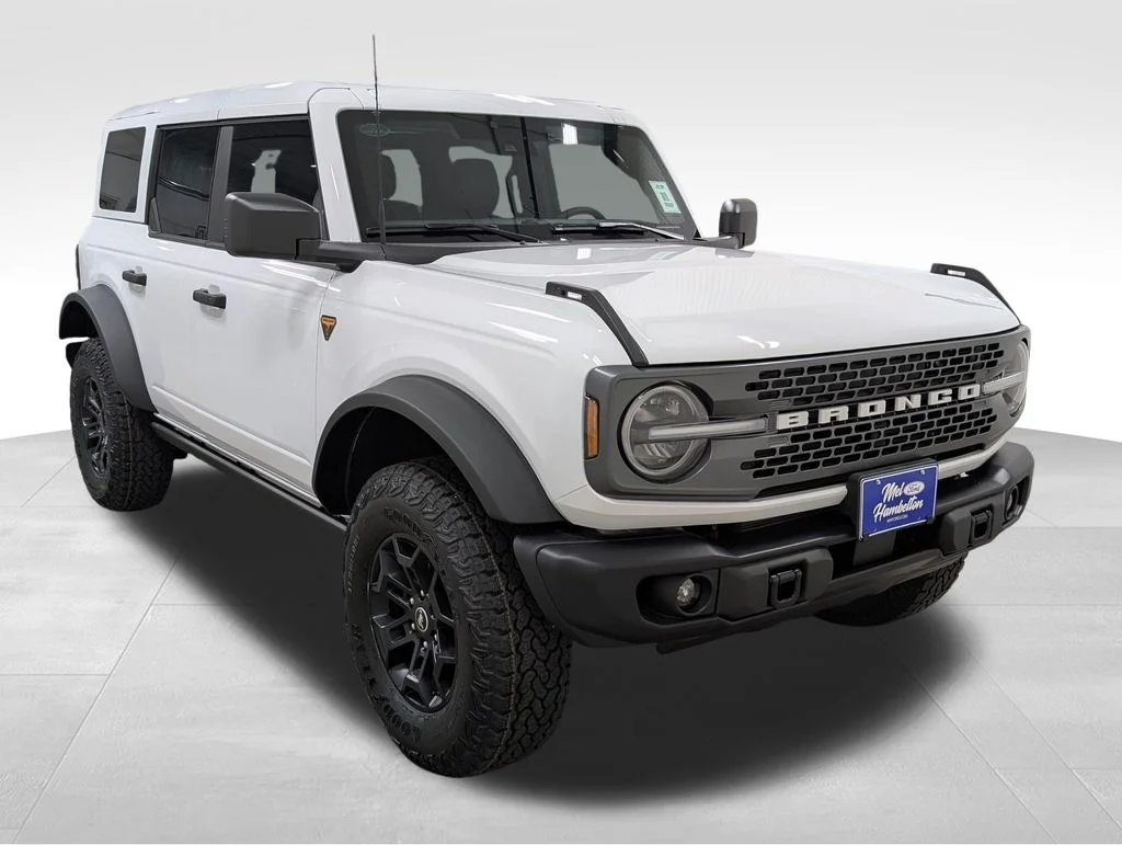 New 2026 Oxford White Ford Badlands® image 19