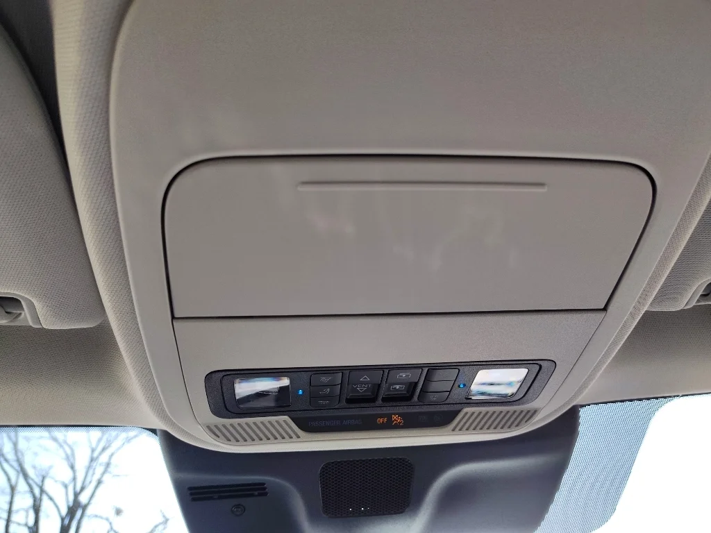 New 2026 Agate Black Metallic Ford MAX Active image 23