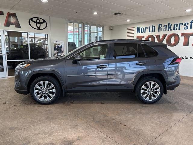 Certified Used 2023 MAGNETIC GRAY MET. Toyota  image 7