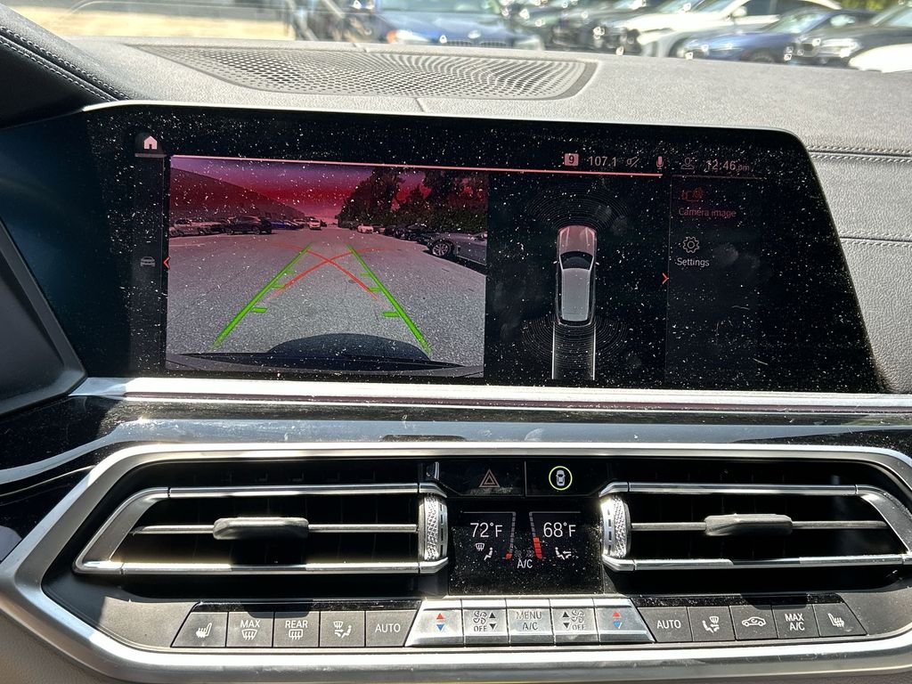 Used 2020 Black Sapphire Metallic BMW xDrive40i image 17