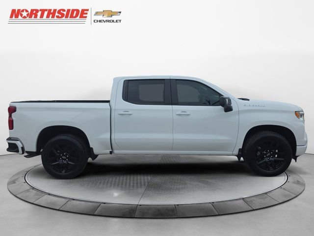 New 2026 Summit White Chevrolet RST image 9