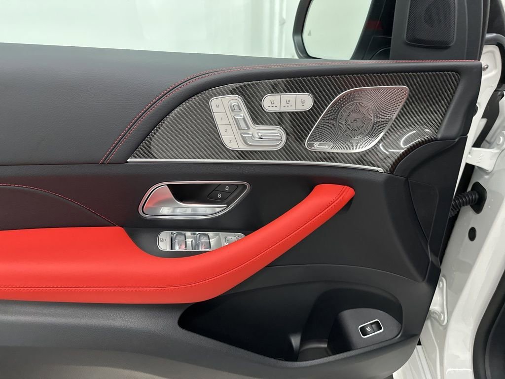 2026 Mercedes-Benz GLE AMG GLE 53 - Photo 46