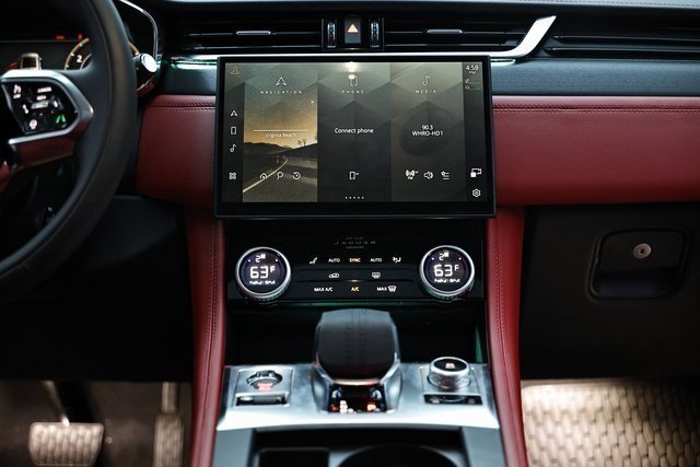 2026 Jaguar F-Pace R-Dynamic S - Photo 37