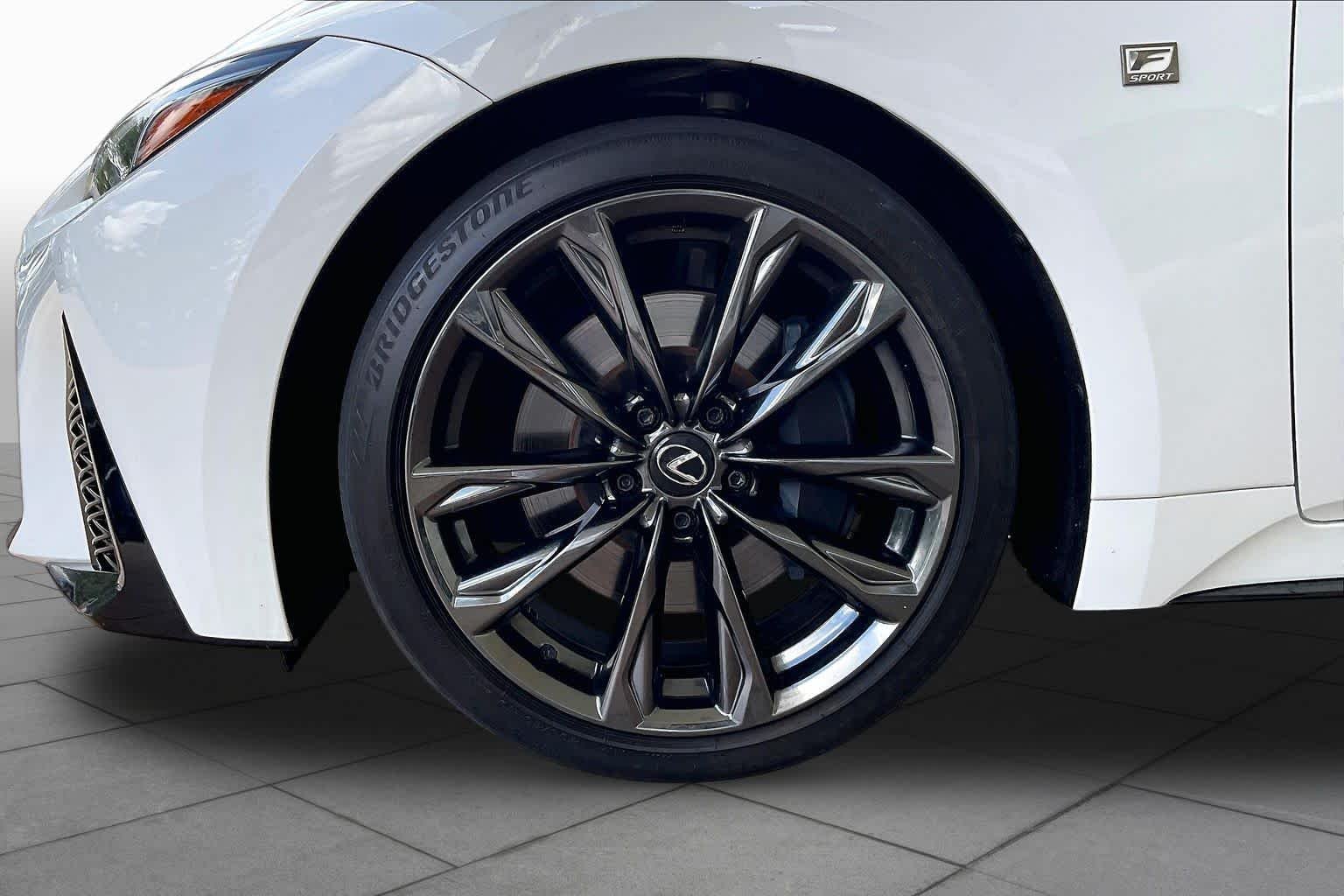 Used 2025 Ultra White Lexus F SPORT image 10