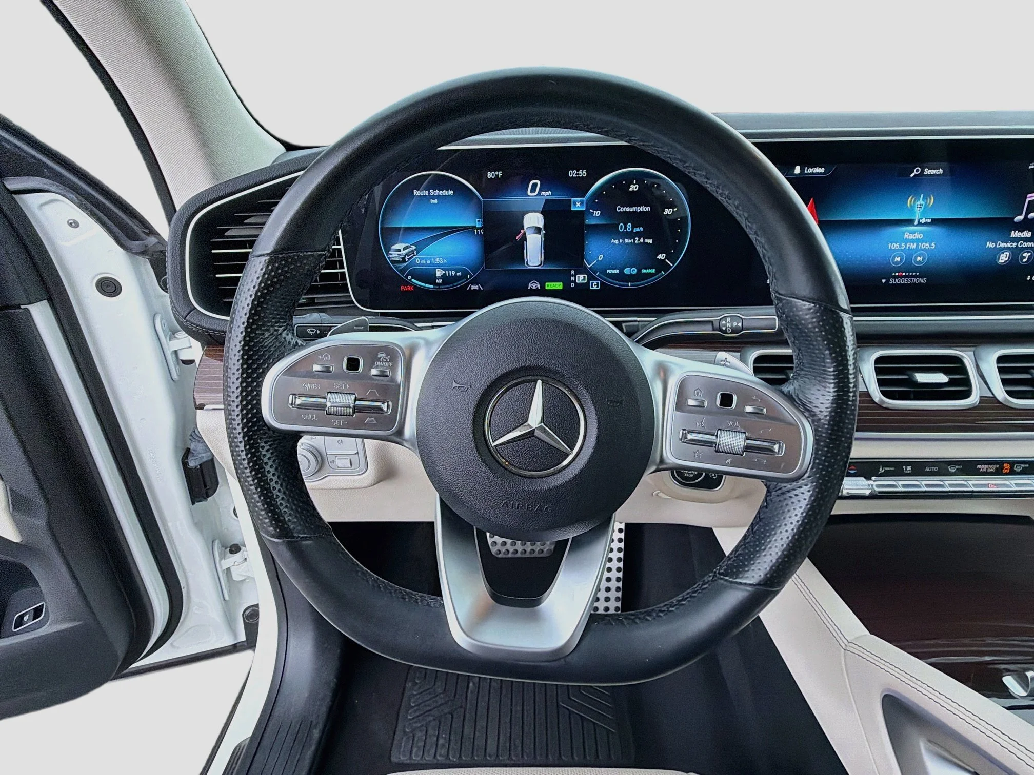 Used 2021 Diamond White Metallic Mercedes-Benz GLS 580 image 42