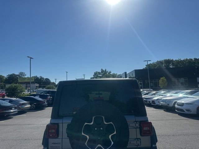 Used 2021 Silver Jeep Unlimited Rubicon 4xe image 4
